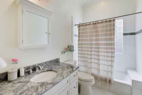 Tiny photo for 3111 N Kenmore Avenue, Chicago, IL 60657 (MLS # 12627415)
