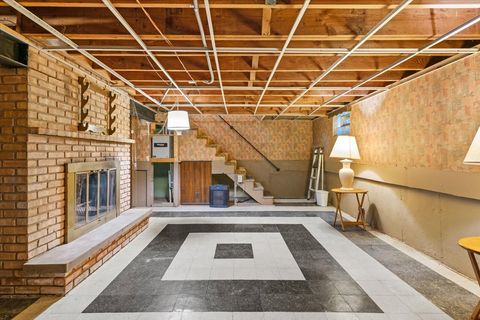 Tiny photo for 233 Arthur Drive, Woodstock, IL 60098 (MLS # 12448051)