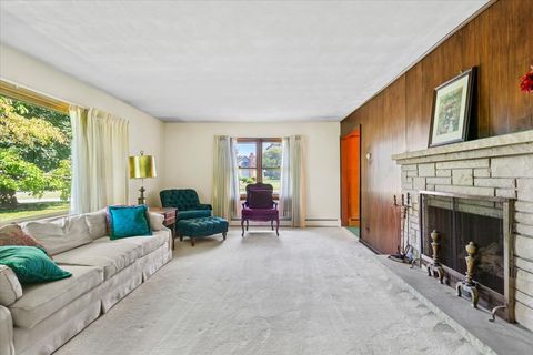 Tiny photo for 233 Arthur Drive, Woodstock, IL 60098 (MLS # 12448051)