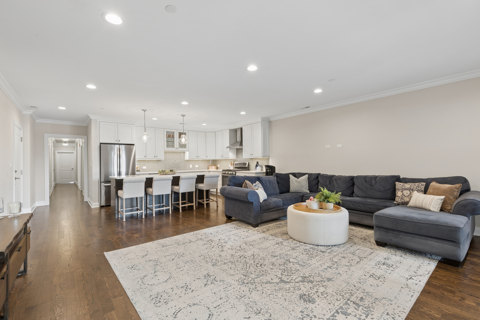 18 S Fairview Avenue 2N