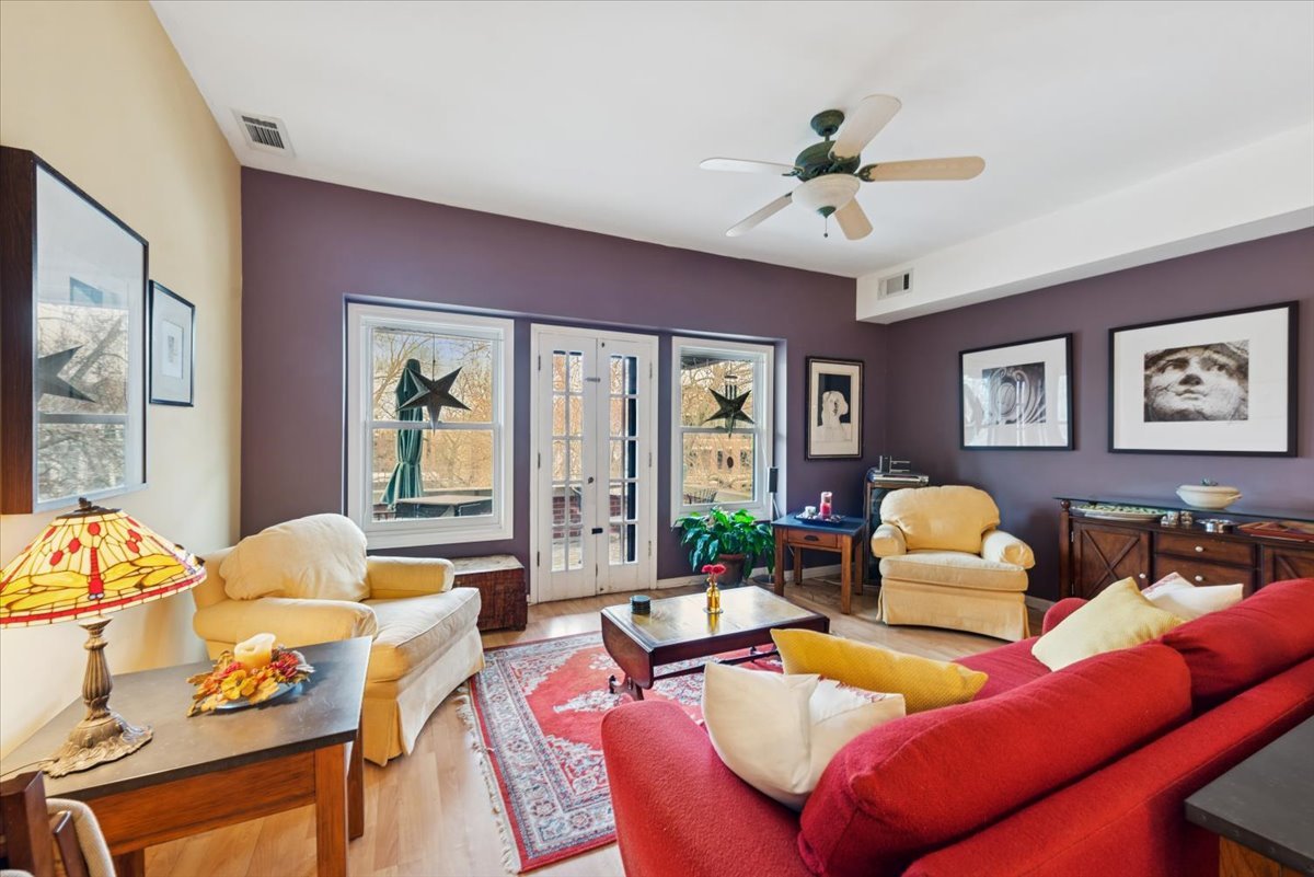 4635 N Magnolia Avenue 3