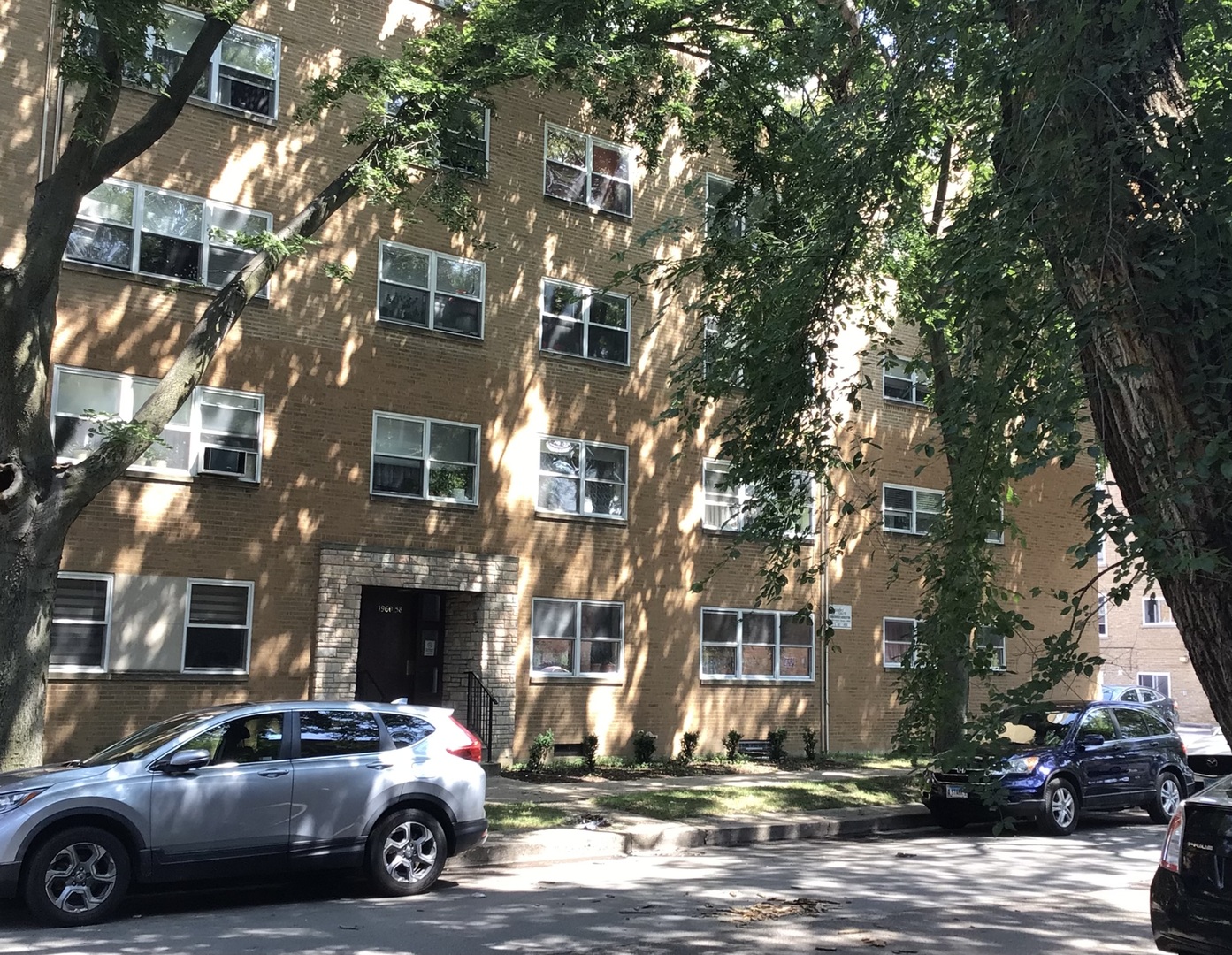 1958 W Norwood Street 4B
