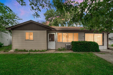 Tiny photo for 456 W Auburn Lane, Crete, IL 60417 (MLS # 12719906)