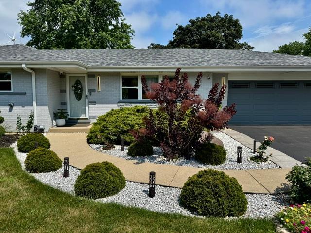 1211 Highland Drive