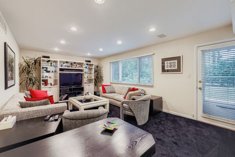 Tiny photo for 95 Greenbriar E Drive, Deerfield, IL 60015 (MLS # 12462564)