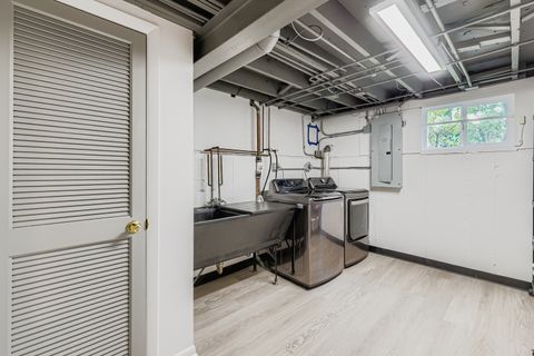 Tiny photo for 95 Greenbriar E Drive, Deerfield, IL 60015 (MLS # 12462564)