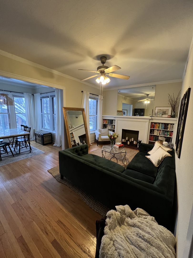 1516 W ADDISON Street 1W