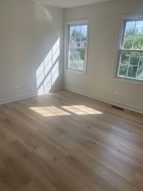 Tiny photo for 1338 Trinity Place, Libertyville, IL 60048 (MLS # 12496786)