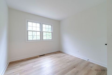 Tiny photo for 1338 Trinity Place, Libertyville, IL 60048 (MLS # 12496786)