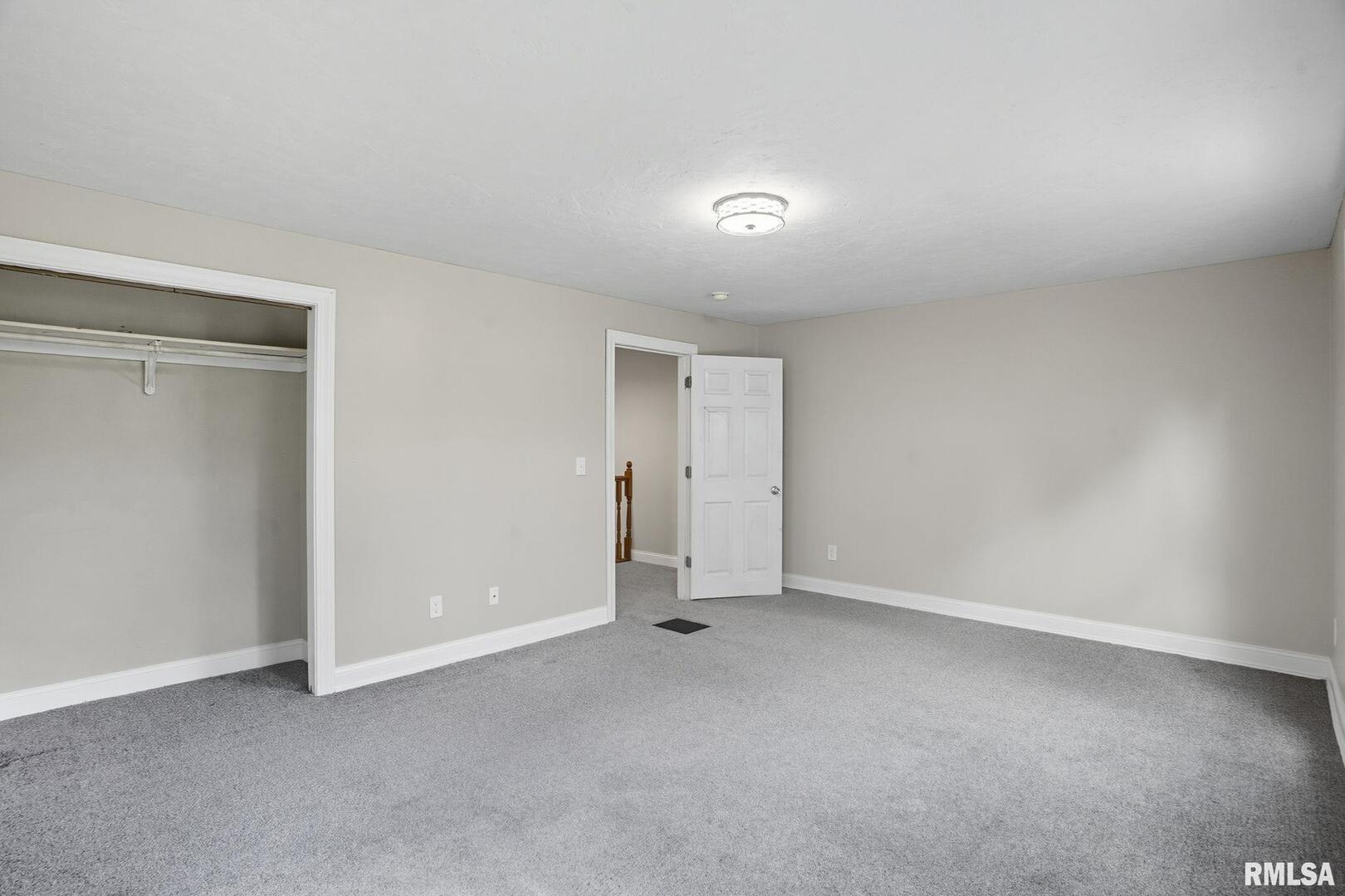 1222 PERSHING Avenue