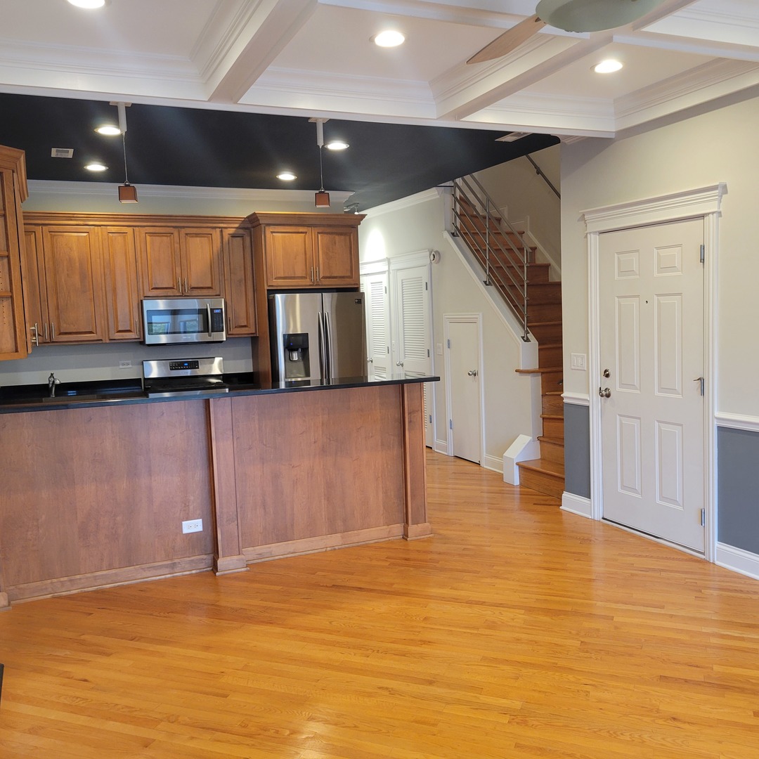 2022 N Wood Street 3S