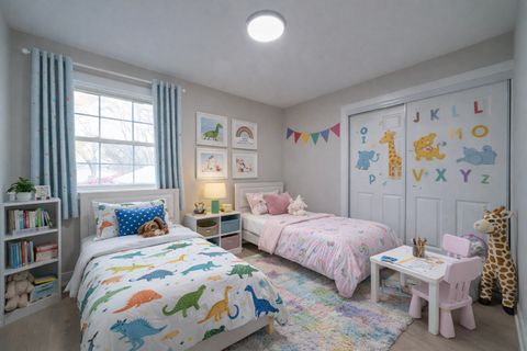 Tiny photo for 214 W Hintz Road, Arlington Heights, IL 60004 (MLS # 12548713)