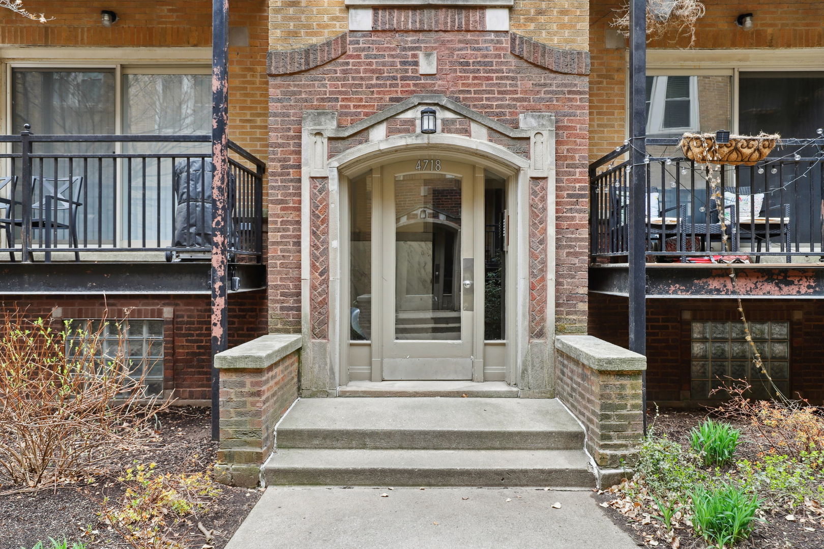 4718 N Beacon Street 3W