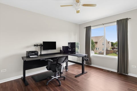 Tiny photo for 14731 Colonial Parkway, Plainfield, IL 60544 (MLS # 12677286)
