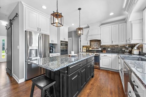 Tiny photo for 1712 Squirrel Trail, Cary, IL 60013 (MLS # 12390917)