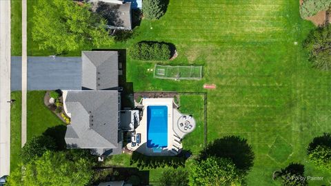 Tiny photo for 1712 Squirrel Trail, Cary, IL 60013 (MLS # 12390917)