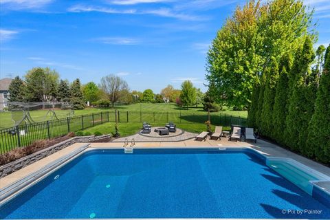 Tiny photo for 1712 Squirrel Trail, Cary, IL 60013 (MLS # 12390917)