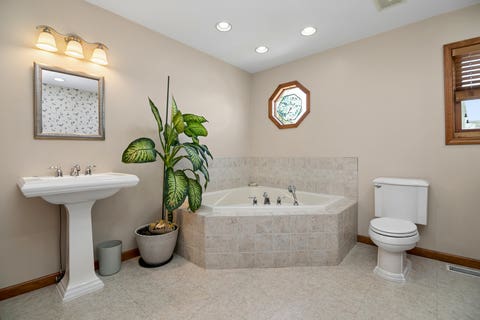 Tiny photo for 125 W 1st Avenue, Clifton, IL 60927 (MLS # 12704621)