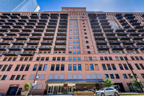 Tiny photo for 165 N Canal Street #1430, Chicago, IL 60606 (MLS # 12405779)