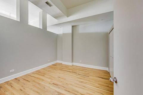 Tiny photo for 165 N Canal Street #1430, Chicago, IL 60606 (MLS # 12405779)