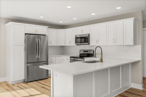 Tiny photo for 110 kevin Drive, Diamond, IL 60416 (MLS # 12496333)