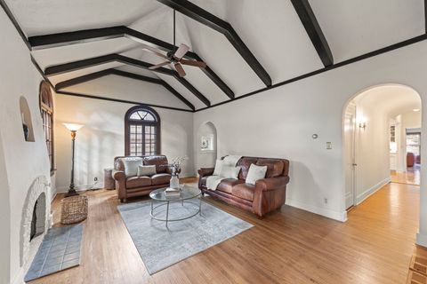 Tiny photo for 444 S Sleight Street, Naperville, IL 60540 (MLS # 12482125)
