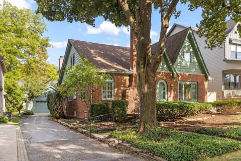 Tiny photo for 444 S Sleight Street, Naperville, IL 60540 (MLS # 12482125)