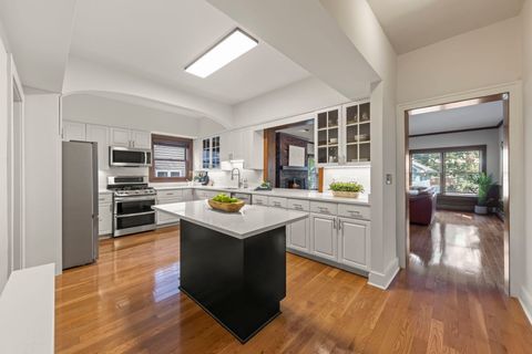 Tiny photo for 444 S Sleight Street, Naperville, IL 60540 (MLS # 12482125)