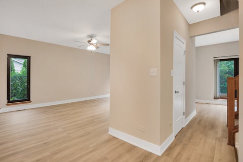 Tiny photo for 307 Blackstone Avenue, Willow Springs, IL 60480 (MLS # 12744736)