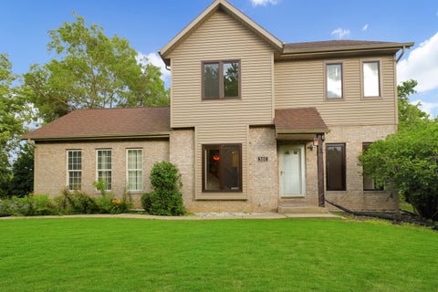 Tiny photo for 307 Blackstone Avenue, Willow Springs, IL 60480 (MLS # 12744736)