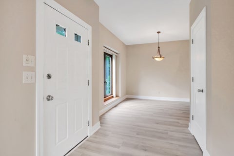Tiny photo for 307 Blackstone Avenue, Willow Springs, IL 60480 (MLS # 12744736)