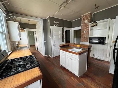 Tiny photo for 642 W Stephenson Street, Freeport, IL 61032 (MLS # 12395763)