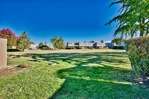 A home in Elk Grove Village