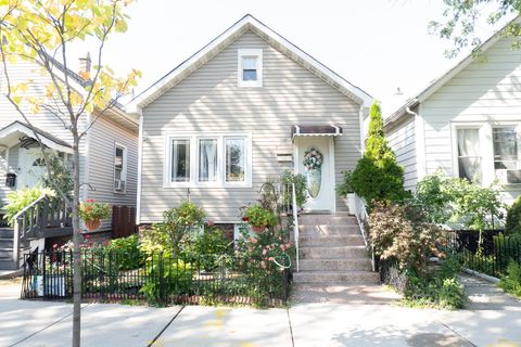 Tiny photo for 3750 S Rockwell Street, Chicago, IL 60632 (MLS # 12483351)