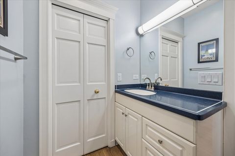 Tiny photo for 530 N East Avenue, Oak Park, IL 60302 (MLS # 12576151)