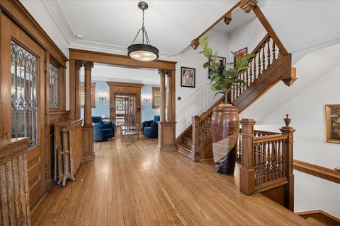 Tiny photo for 530 N East Avenue, Oak Park, IL 60302 (MLS # 12576151)