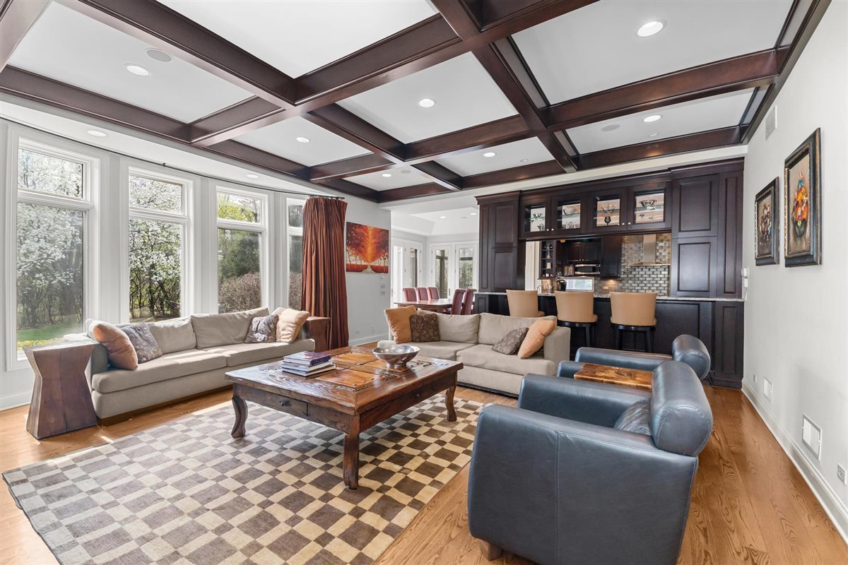1784 Reserve Court