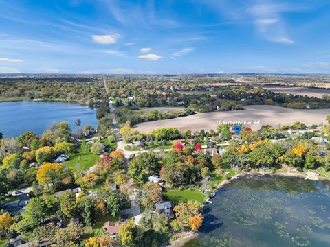 Tiny photo for 18 Greenview Road, Oakwood Hills, IL 60013 (MLS # 12500509)