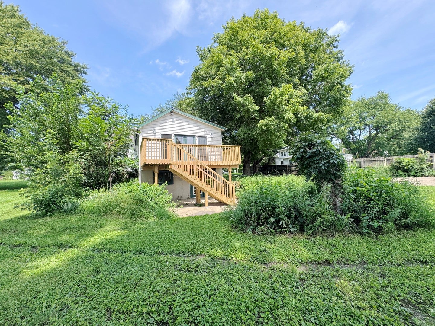 1123A Inlet Road