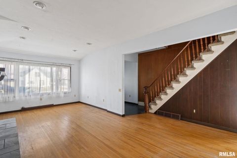 Tiny photo for 2709 16TH Street, Moline, IL 61265 (MLS # QC4269771)