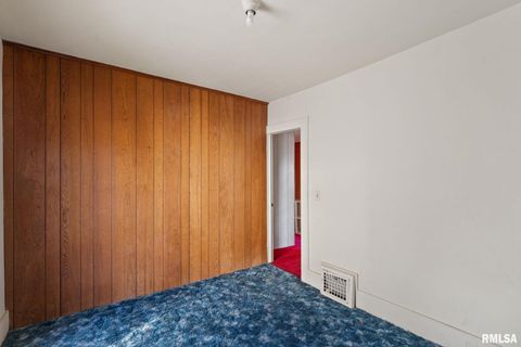 Tiny photo for 2709 16TH Street, Moline, IL 61265 (MLS # QC4269771)