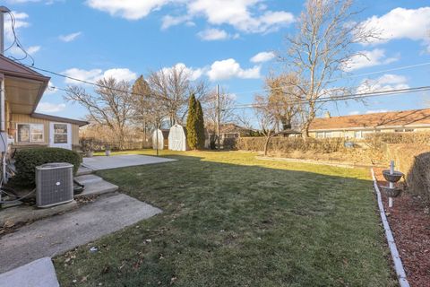Tiny photo for 283 W 10th Street, Chicago Heights, IL 60411 (MLS # 12545408)