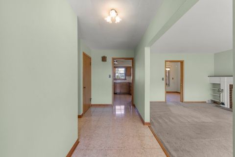 Tiny photo for 283 W 10th Street, Chicago Heights, IL 60411 (MLS # 12545408)