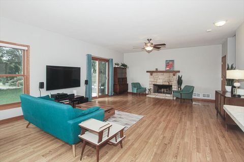 Tiny photo for 107 Hammond Avenue, Wauconda, IL 60084 (MLS # 12520919)