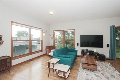 Tiny photo for 107 Hammond Avenue, Wauconda, IL 60084 (MLS # 12520919)