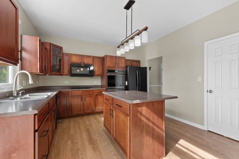 Tiny photo for 962 Canyon Trail Court, Yorkville, IL 60560 (MLS # 12766983)