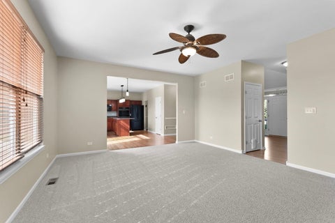 Tiny photo for 962 Canyon Trail Court, Yorkville, IL 60560 (MLS # 12766983)