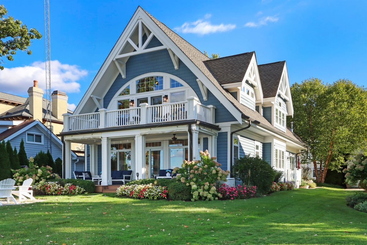W3240 Park Drive