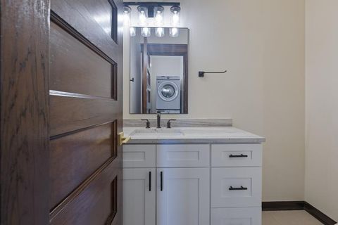 Tiny photo for 442 E 48th Street #2E, Chicago, IL 60615 (MLS # 12515349)