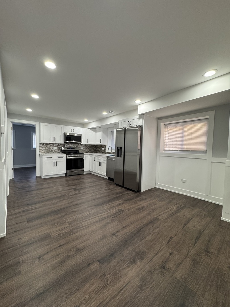 9146 S Eggleston Avenue